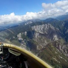 Flugwegposition um 14:14:59: Aufgenommen in der Nähe von Eisenerz, Österreich in 2081 Meter